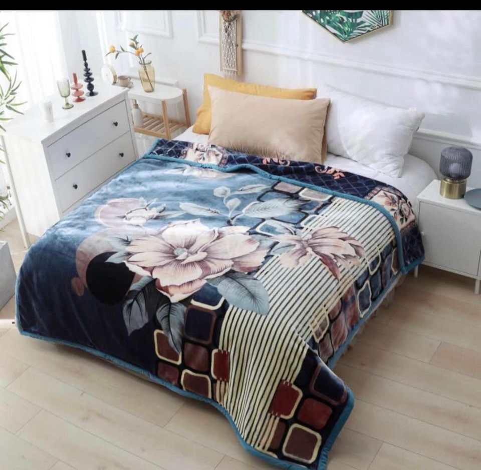 Twin size/ Single Bed Blanket